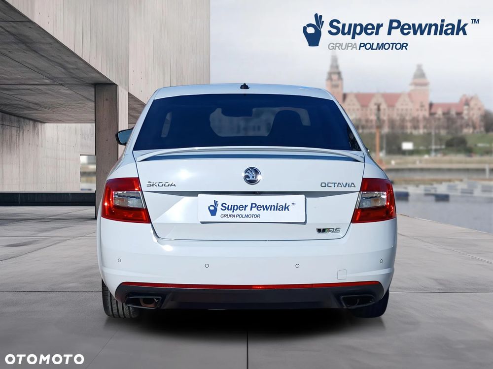 Skoda Octavia 2.0 TSI DSG RS 230 - 4