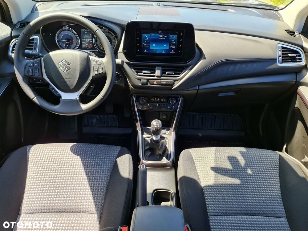 Suzuki SX4 S-Cross - 12