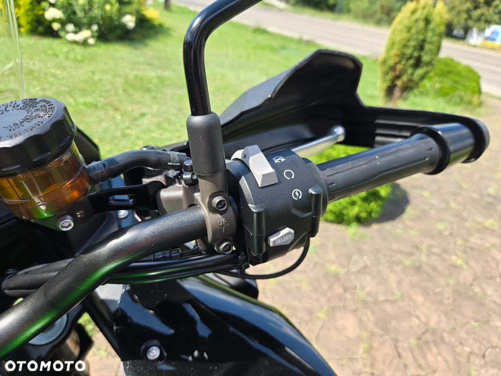 Kawasaki Versys 1000 - 20