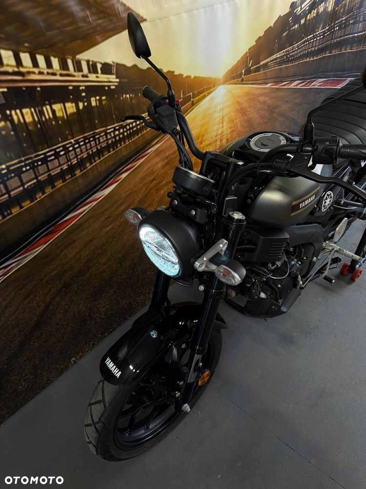 Yamaha XSR - 13