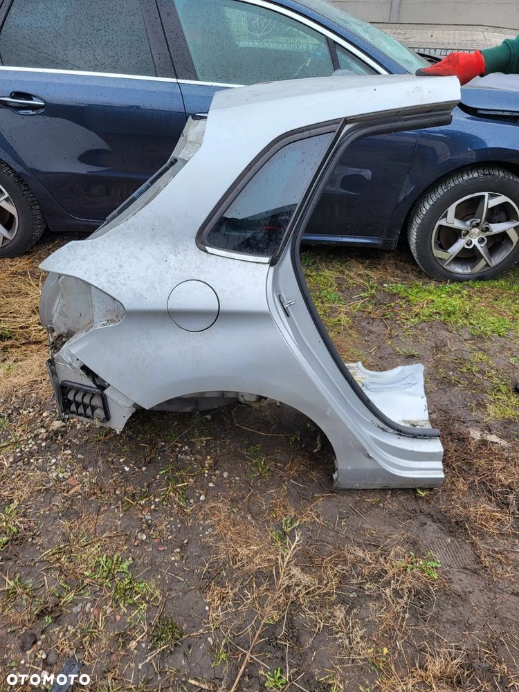 Ćwiartka błotnik tylny prawy Citroen C4 B7 - 1