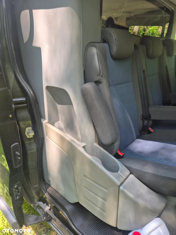Renault Trafic - 12