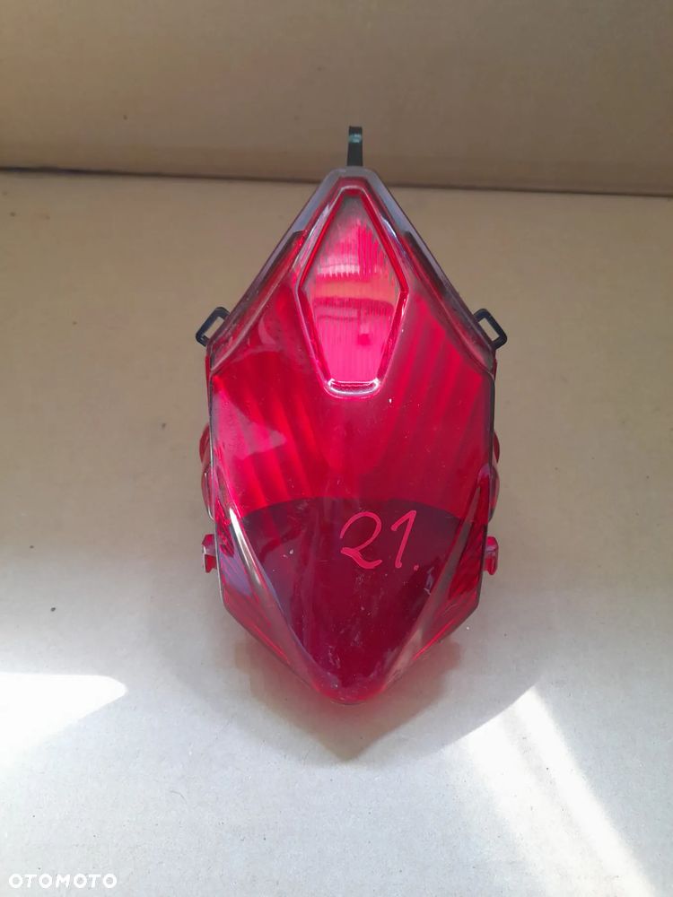 LAMPA TYŁ TYLNA ORYGINALNA HONDA NC 700 750 2012 - 1