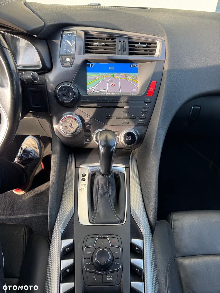 Citroën DS5 2.0 HDi SoChic - 9