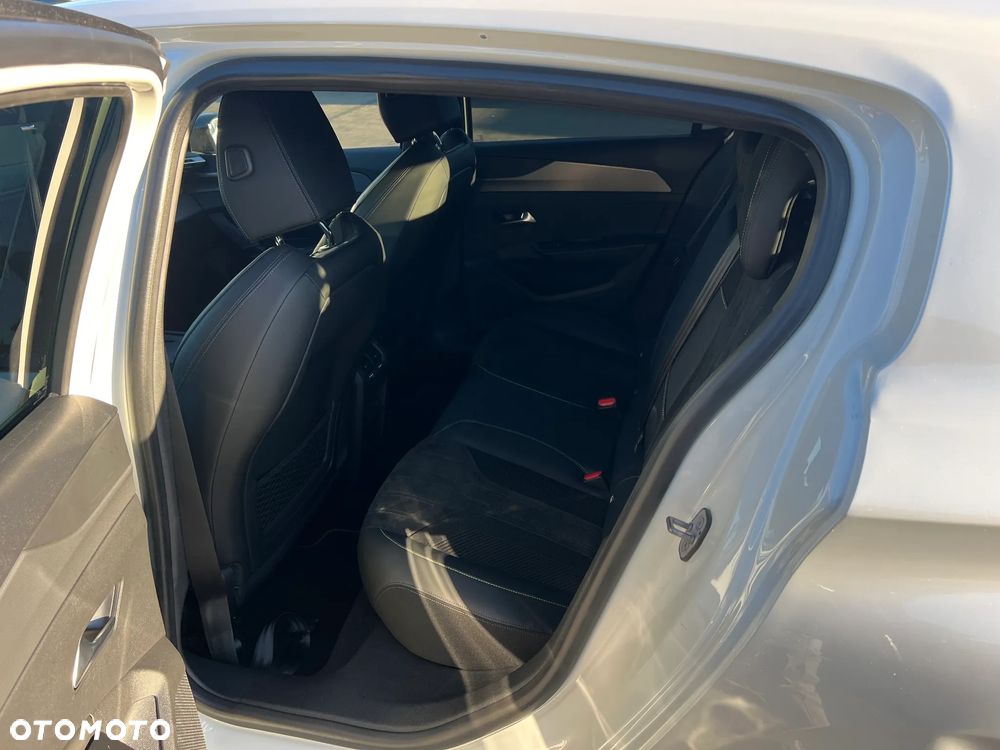 Peugeot 308 BlueHDi 130 EAT8 Stop & Start GT Pack - 9