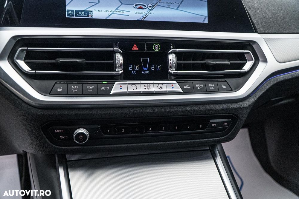 2020 BMW Seria 3 320i Aut. M Sport, photograph 12