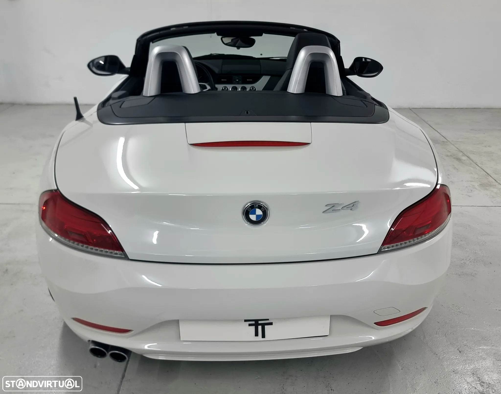 BMW Z4 23 i - 9