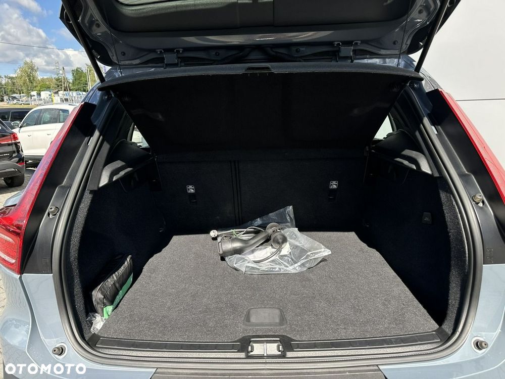 Volvo XC 40 T4 Recharge DKG Essential - 16