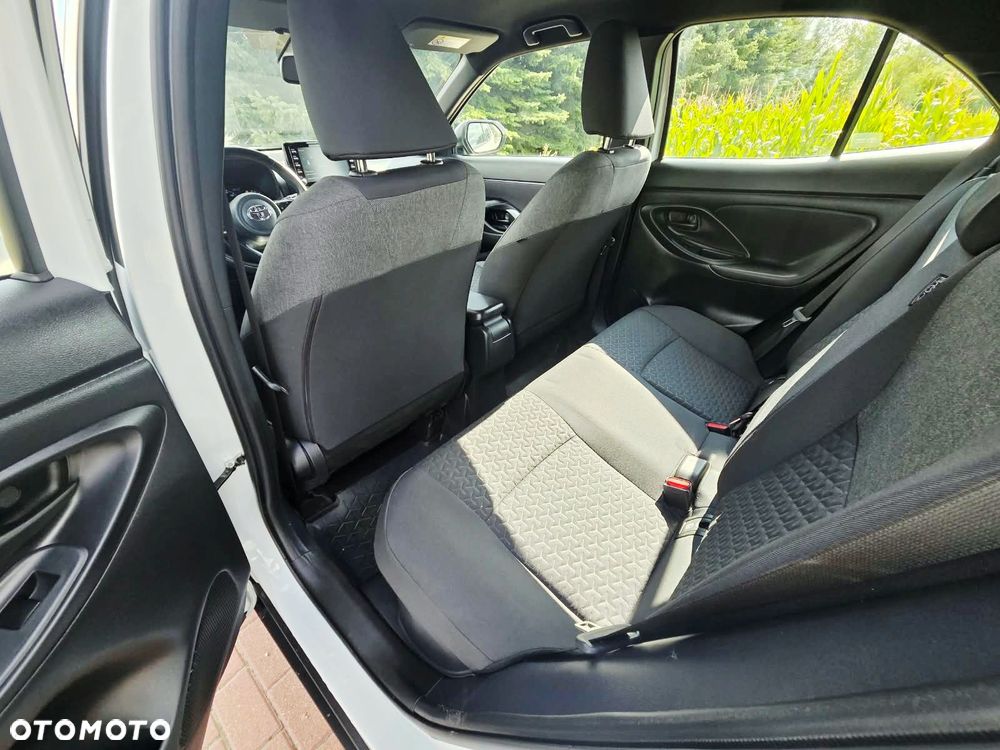 Toyota Yaris Cross Hybrid 1.5 Active - 8