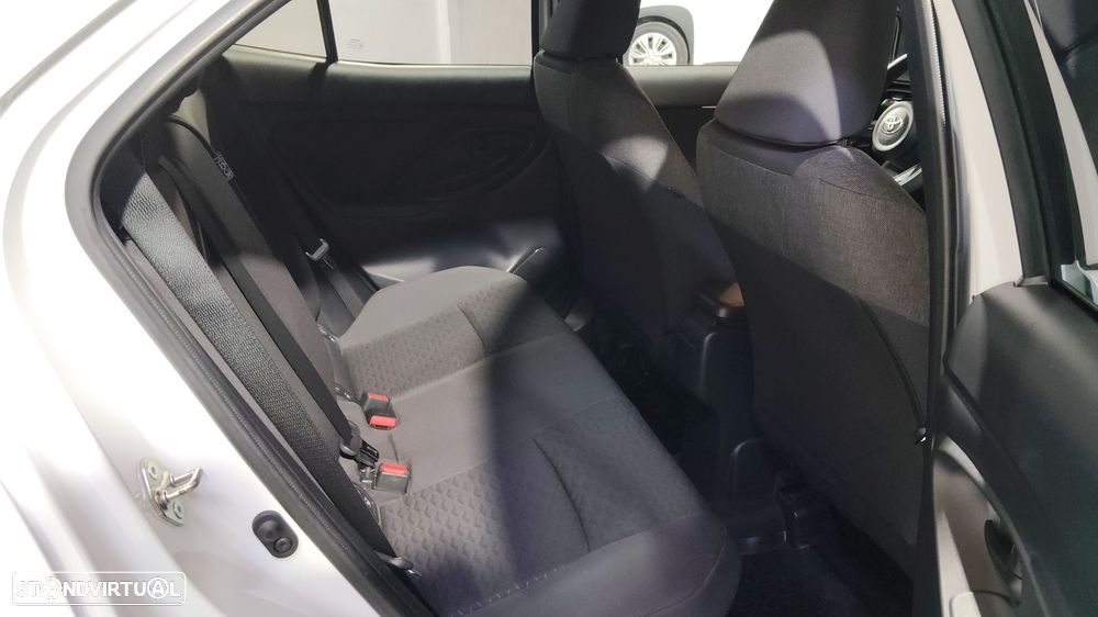 Toyota Yaris Cross 1.5 HDF Square Collection AWD - 7