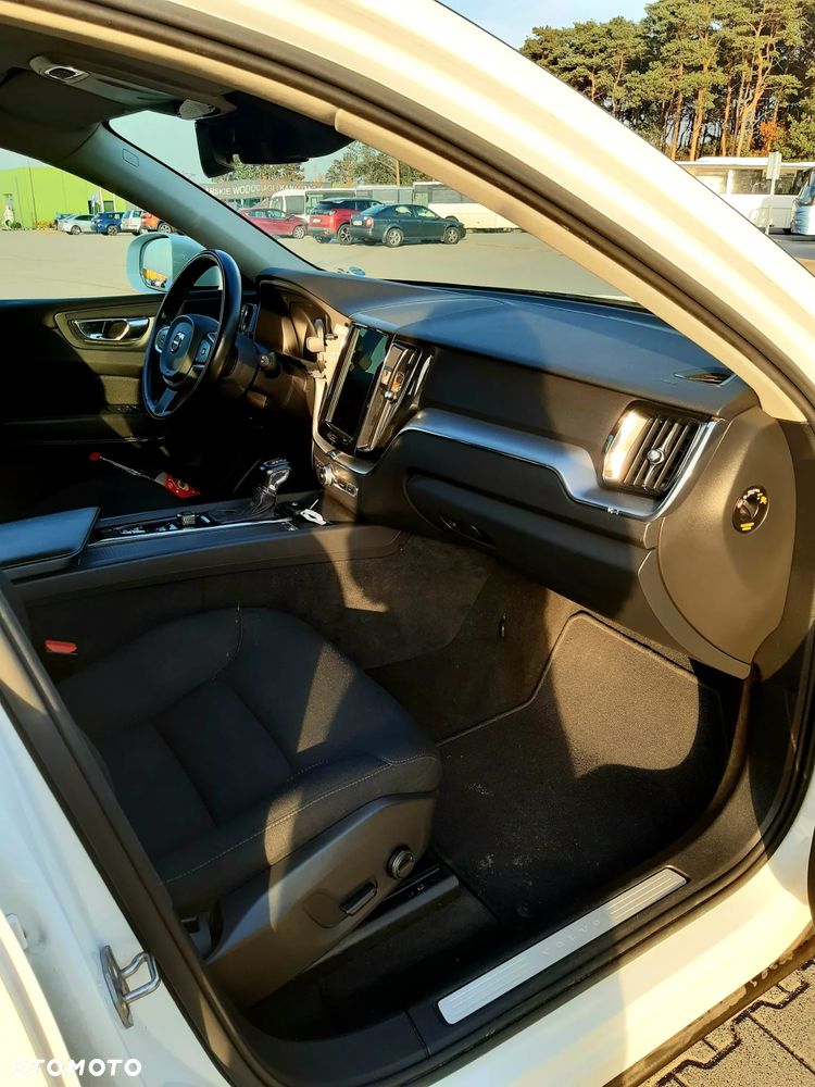 Volvo XC 60 D4 SCR Inscription - 16