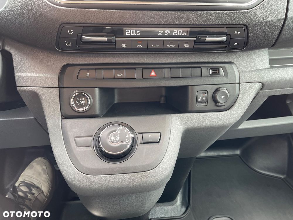 Opel Vivaro - 35