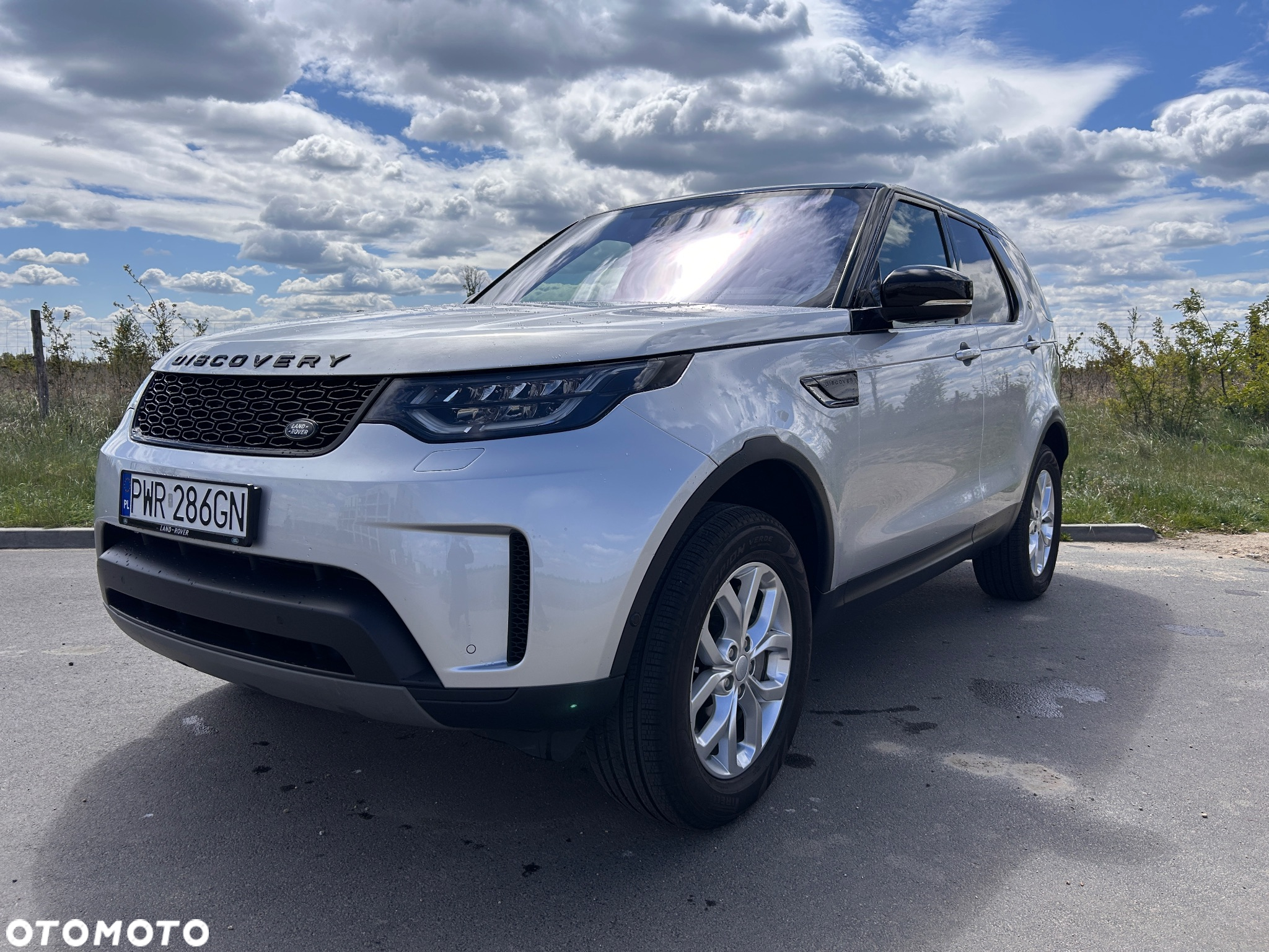 Land Rover Discovery V 3.0 Si6 SE - 2