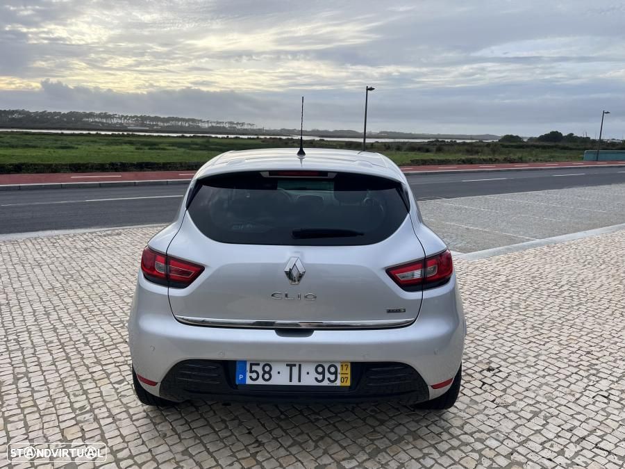Renault Clio 1.5 dCi Limited EDition - 12