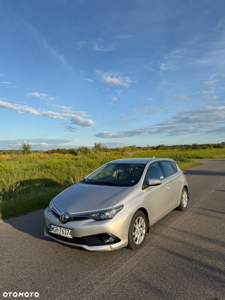 Toyota Auris 1.6 Classic Plus - 1