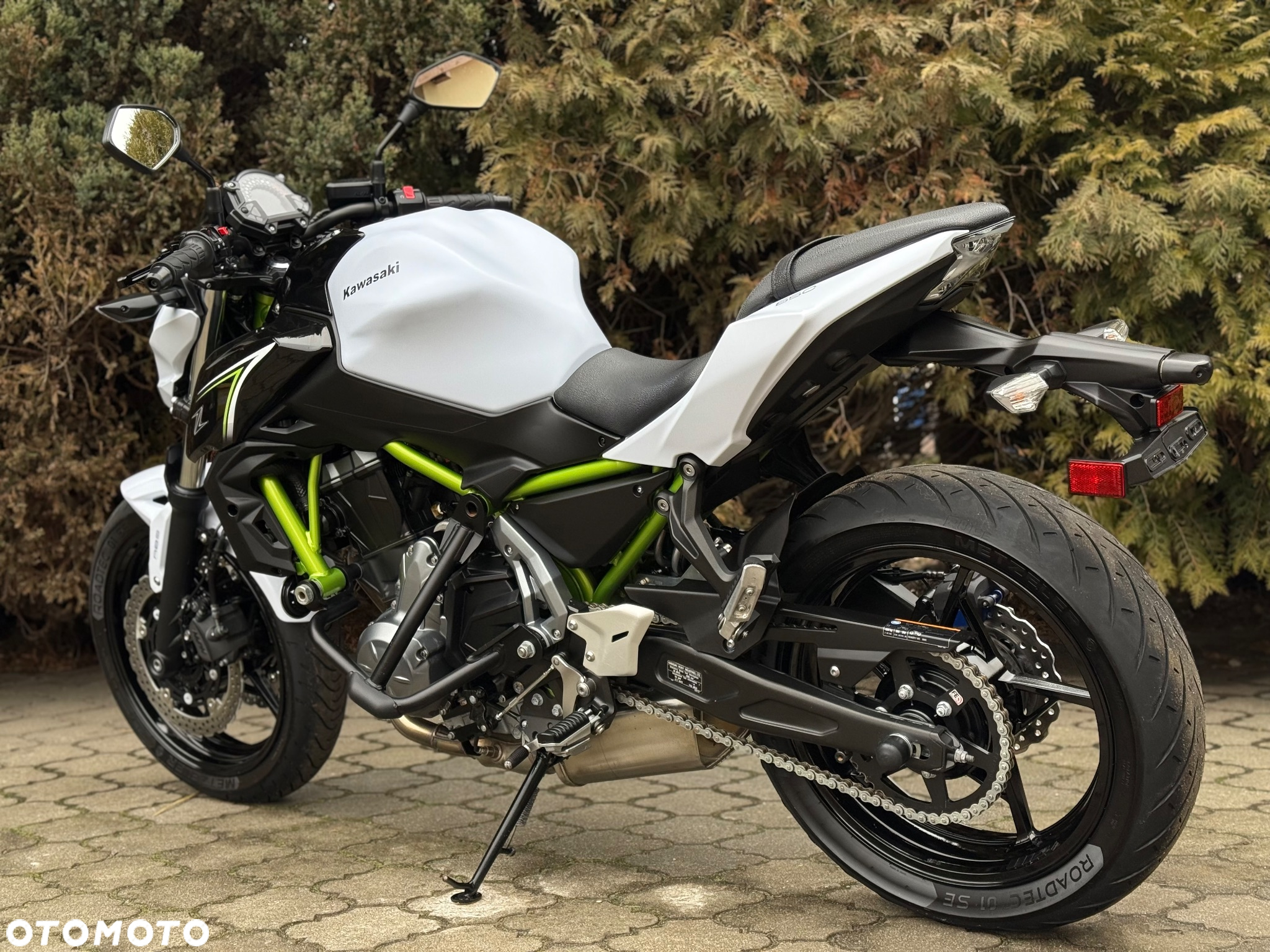 Kawasaki Z 650 - 5