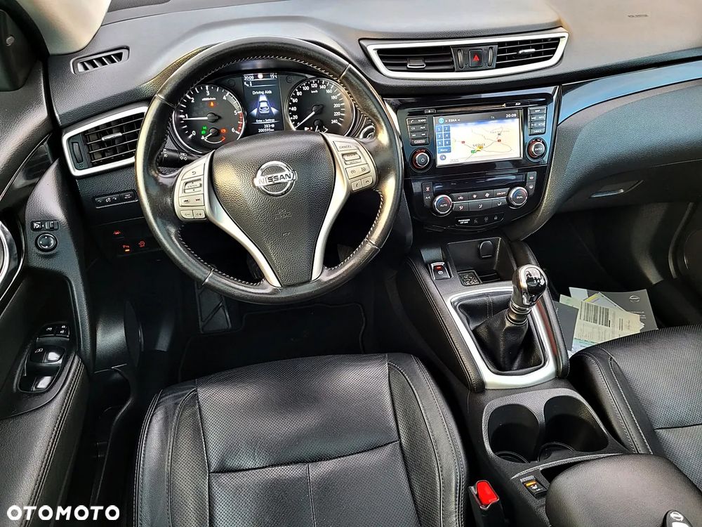 Nissan Qashqai 1.5 dCi N-Vision EU6 - 11