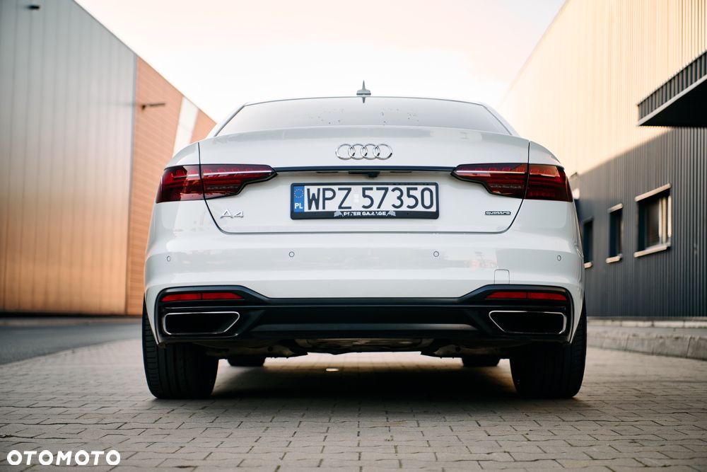 Audi A4 Limousine - 5