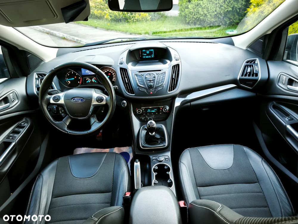 Ford Kuga 2.0 TDCi 4WD Titanium - 16