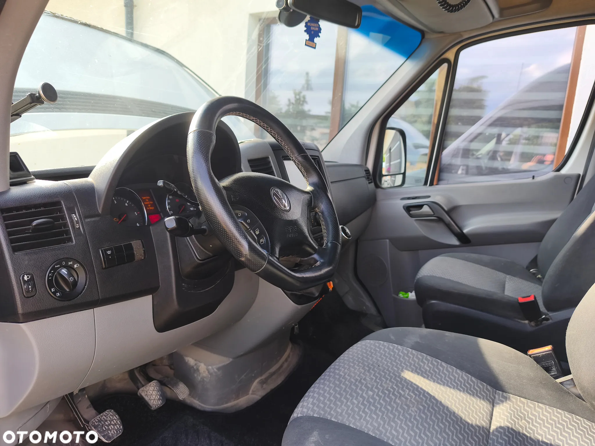 Volkswagen CRAFTER - 17