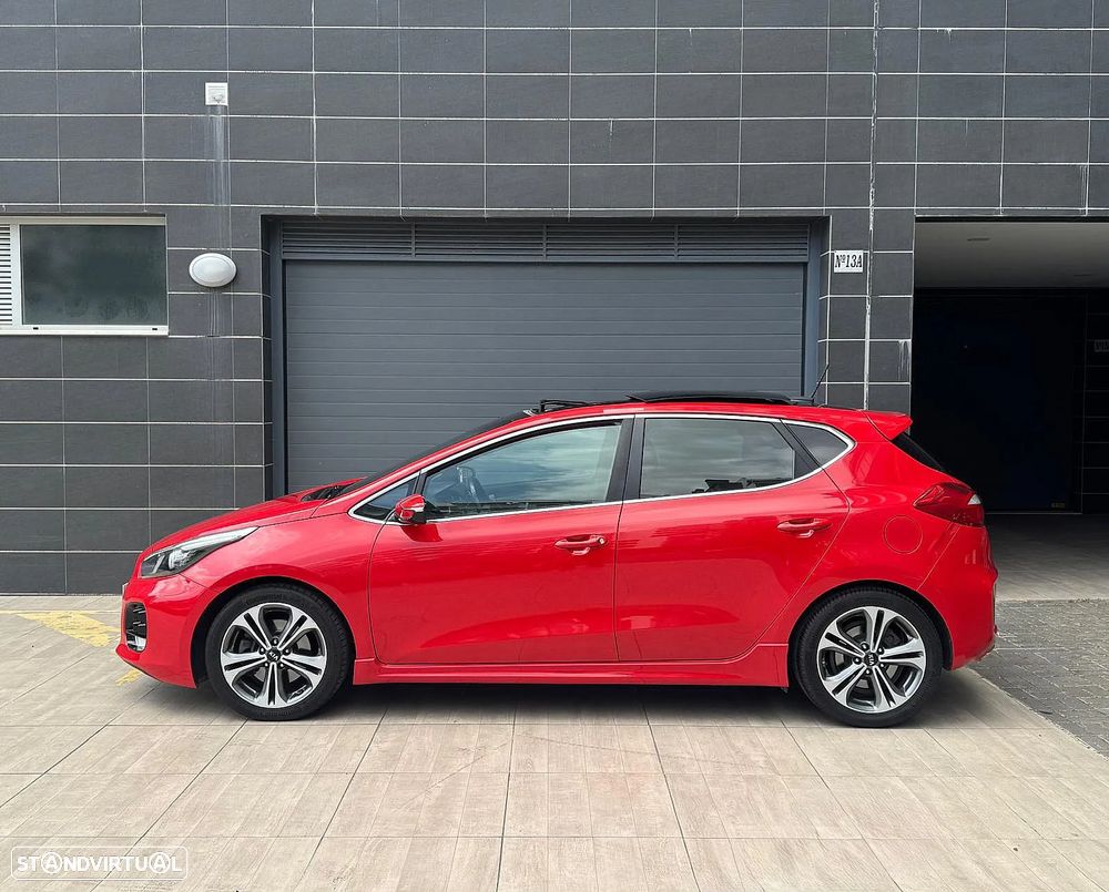 Kia Ceed 1.6 CRDi GT Line - 3