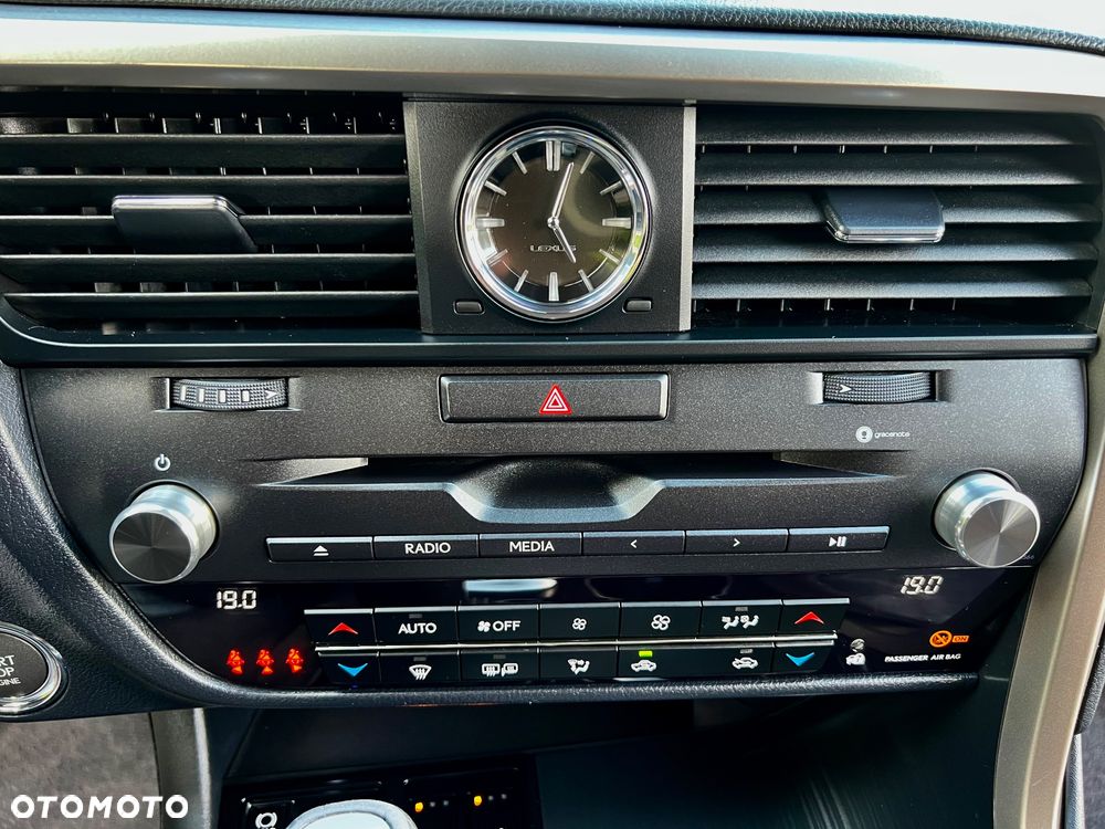 Lexus RX 200t / 300 Elite - 35