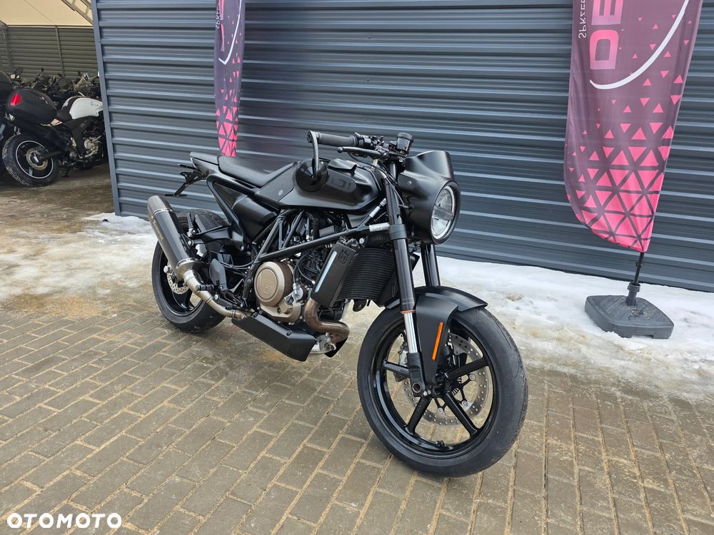 Husqvarna Vitpilen - 18