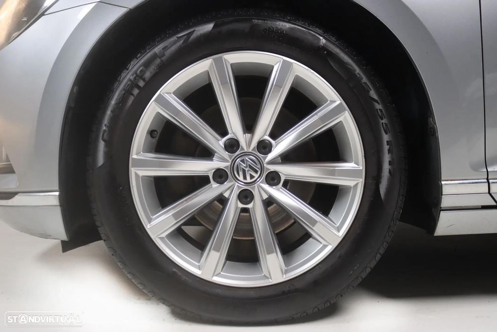 VW Passat - 7