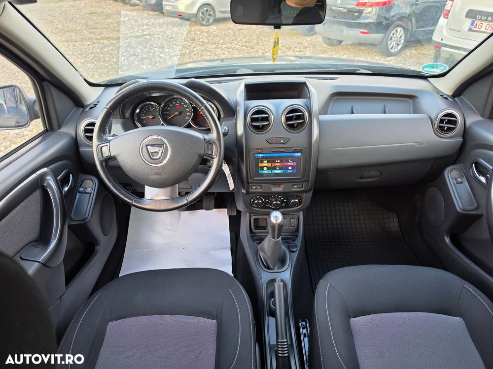 Dacia Duster SCe 115 4x2 Prestige - 9