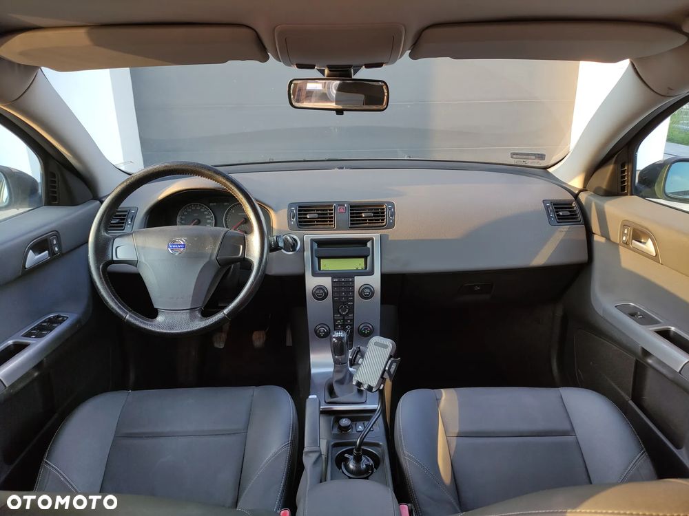 Volvo V50 2.0D - 12