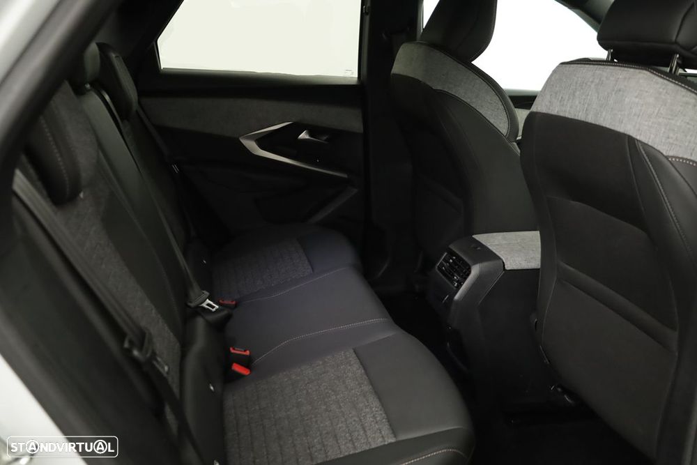 Peugeot 3008 1.2 Hybrid Allure e-DCS6 - 20