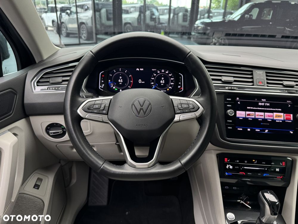 Volkswagen Tiguan 1.5 eTSI Elegance DSG - 18