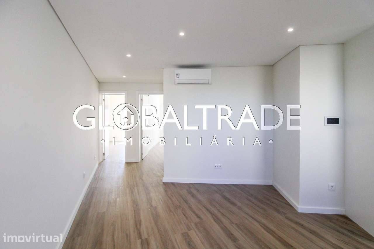 Andar Moradia T1+1 Renovado em Fânzeres - Grande imagem: 4/35