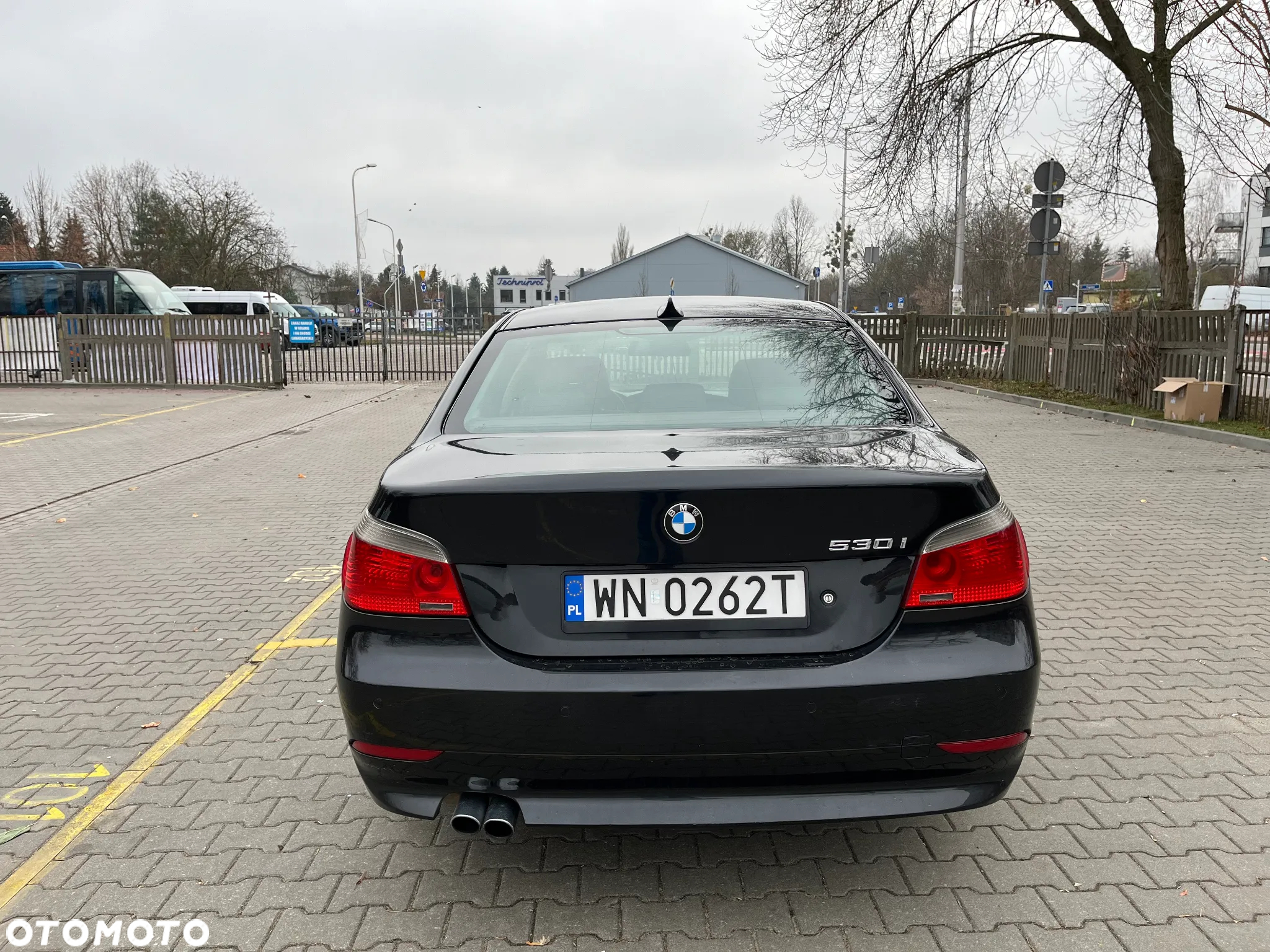BMW Seria 5 530i - 5