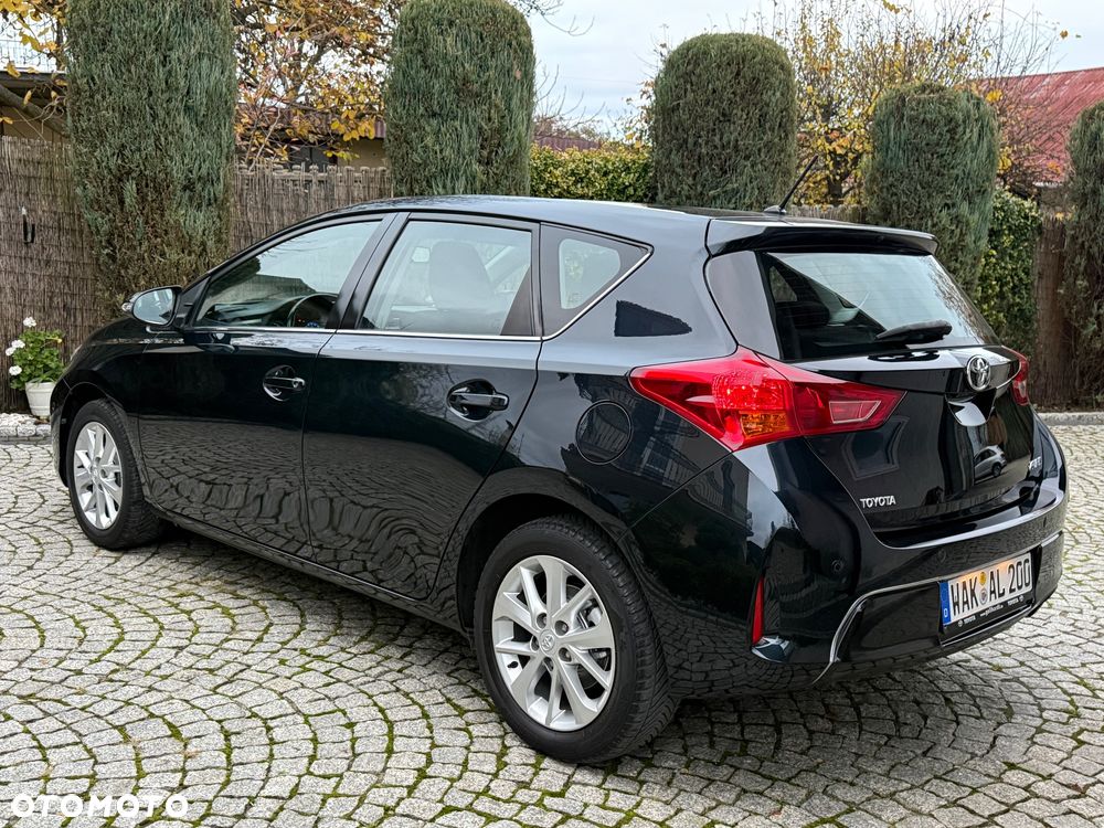 Toyota Auris 1.6 Valvematic Life Plus - 8