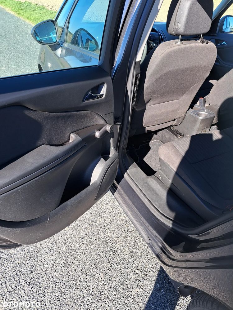 Opel Zafira - 8
