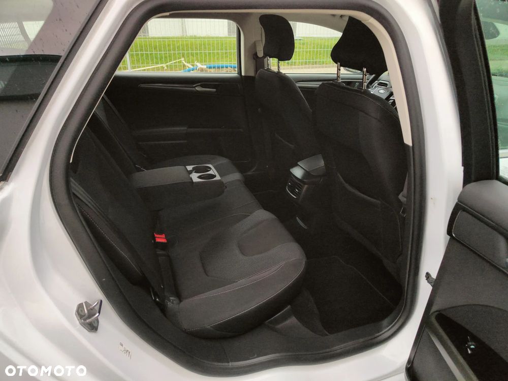 Ford Mondeo Turnier 2.0 EcoBlue Titanium - 13