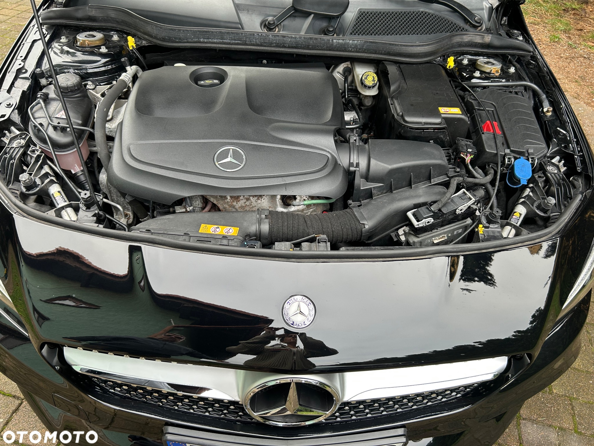 Mercedes-Benz CLA Shooting Brake 200 7G-DCT AMG Line - 18