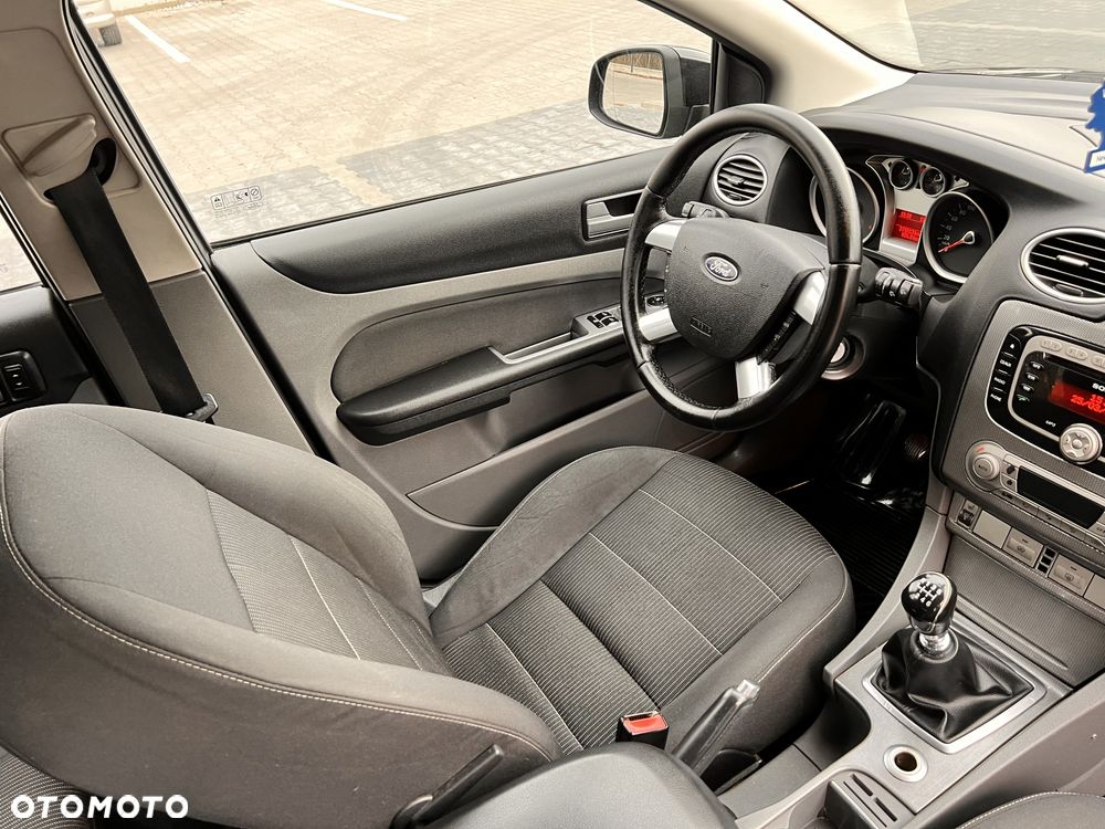 Ford Focus 2.0 TDCi Titanium - 21