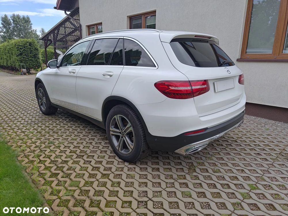 Mercedes-Benz GLC - 8