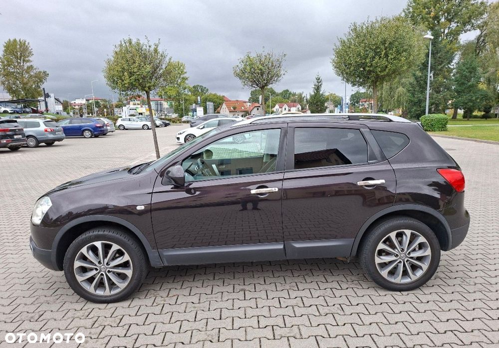 Nissan Qashqai - 11