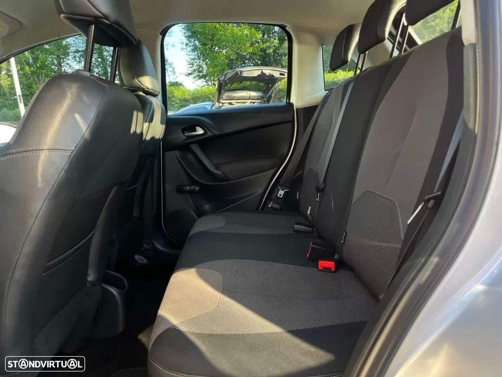 Citroën C3 1.0 PureTech Attraction - 18