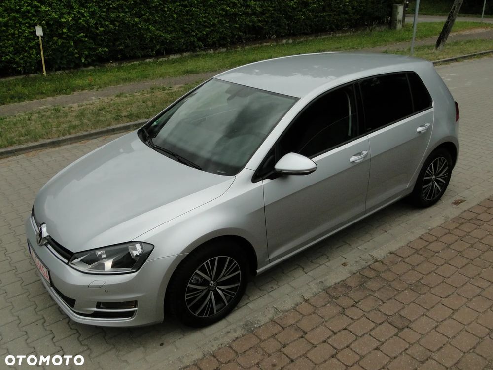 Volkswagen Golf 1.6 TDI BlueMotion Technology Allstar - 17