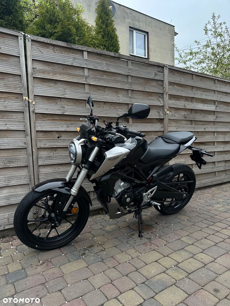 Honda CB - 8