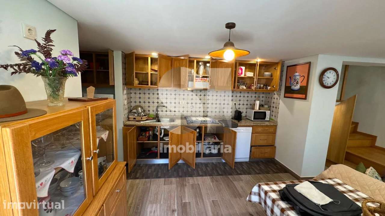 Moradia T2 em Pedra Totalmente Renovada com Terreno e Piscina - Grande imagem: 4/28