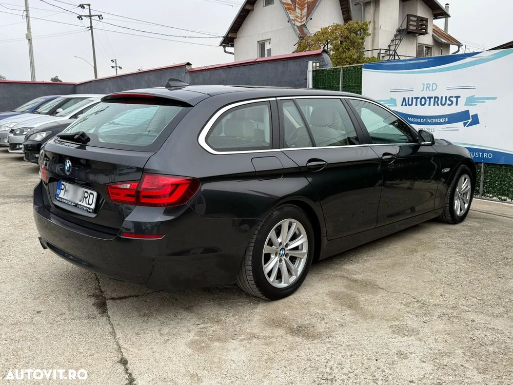 BMW Seria 5 520i Aut. - 12