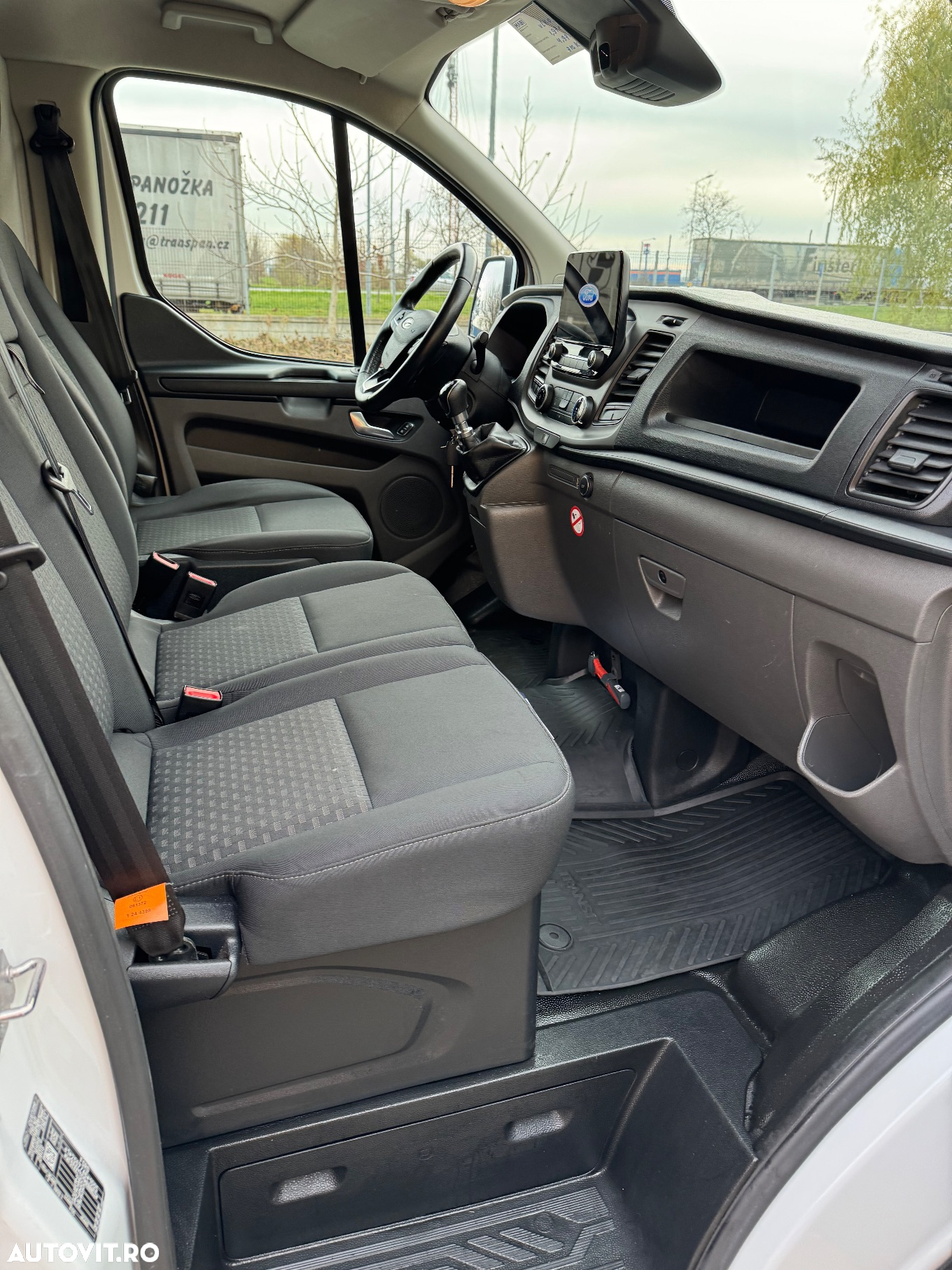 Ford Transit Custom Kombi 320 2.0 EcoBlue 105 CP L1H1 Trend - 8