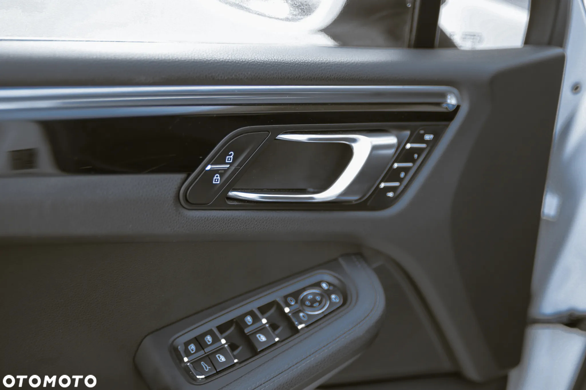 Porsche Macan Standard - 37