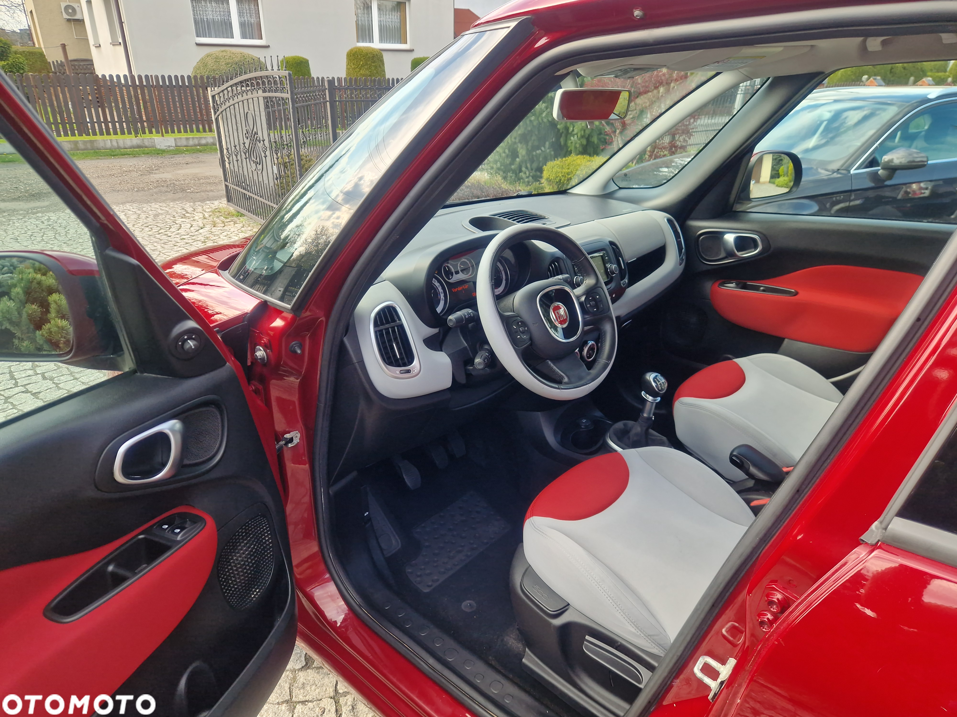 Fiat 500L 1.4 16V (RED) - 16