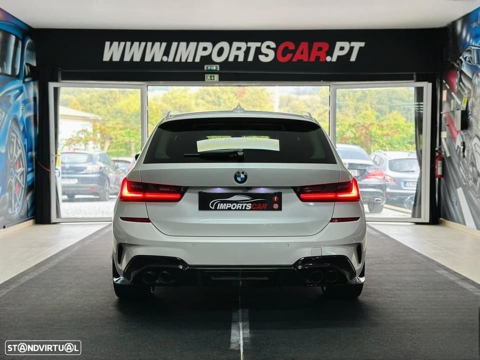 BMW 318 d Touring Pack Desportivo M Auto - 3